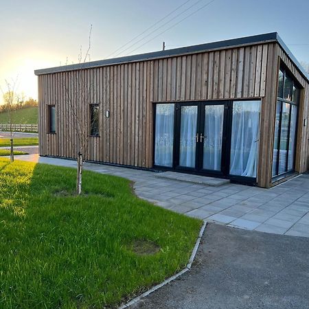 Killyfole Lakeside Lodges Corranny Eksteriør billede