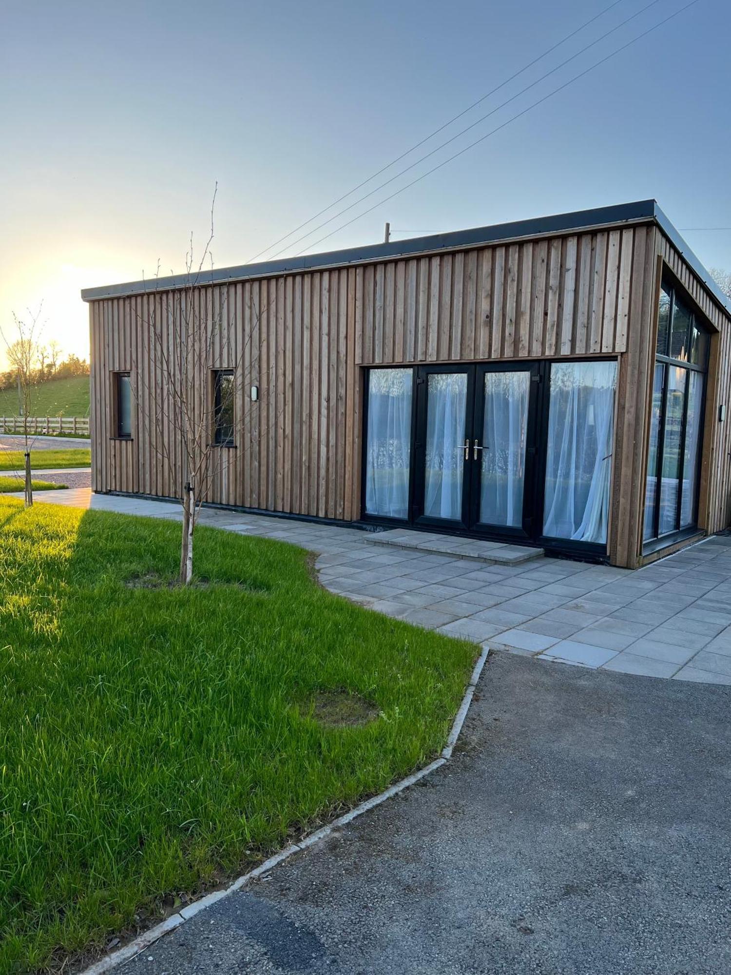 Killyfole Lakeside Lodges Corranny Eksteriør billede